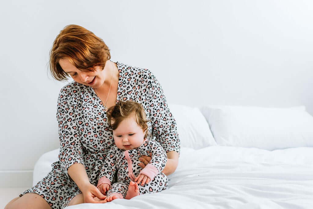 Maternity Robe - Pink Leopard Print - Bullabaloo