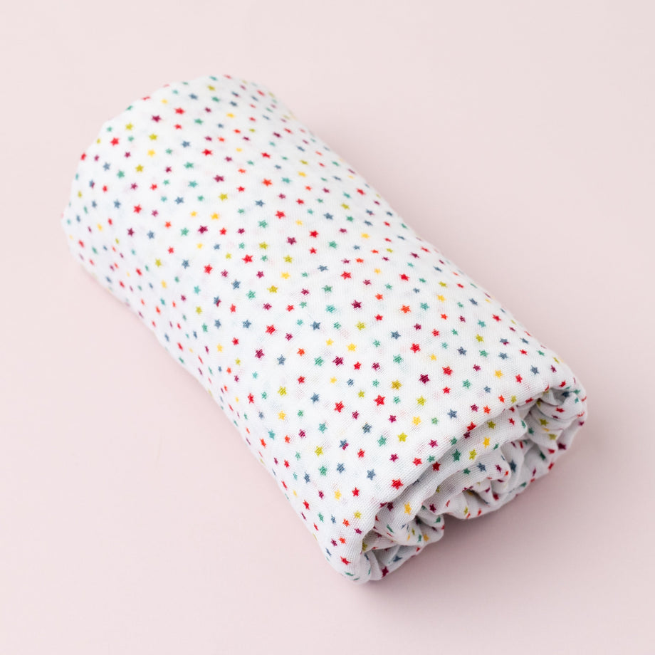 Rainbow store muslin blanket